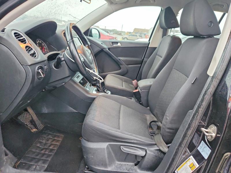 49915086 :رقم المزاد ، WVGAV7AX7HK042994 vin ، 2017 Volkswagen Tiguan مزاد بيع