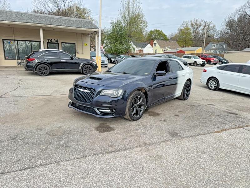 2023 Chrysler 300 მანქანა იყიდება აუქციონზე, vin: 2C3CCABG8PH628211, აუქციონის ნომერი: 49249166