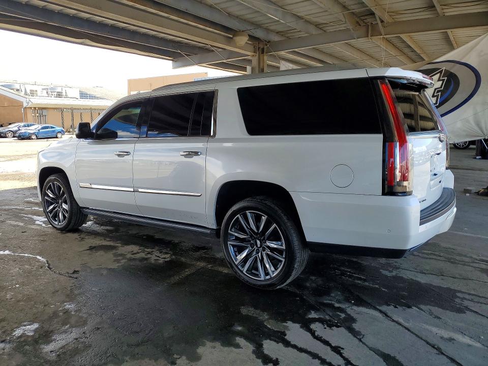 48864396 :رقم المزاد ، 1GYS4KKJ6HR136925 vin ، 2017 Cadillac Escalade مزاد بيع