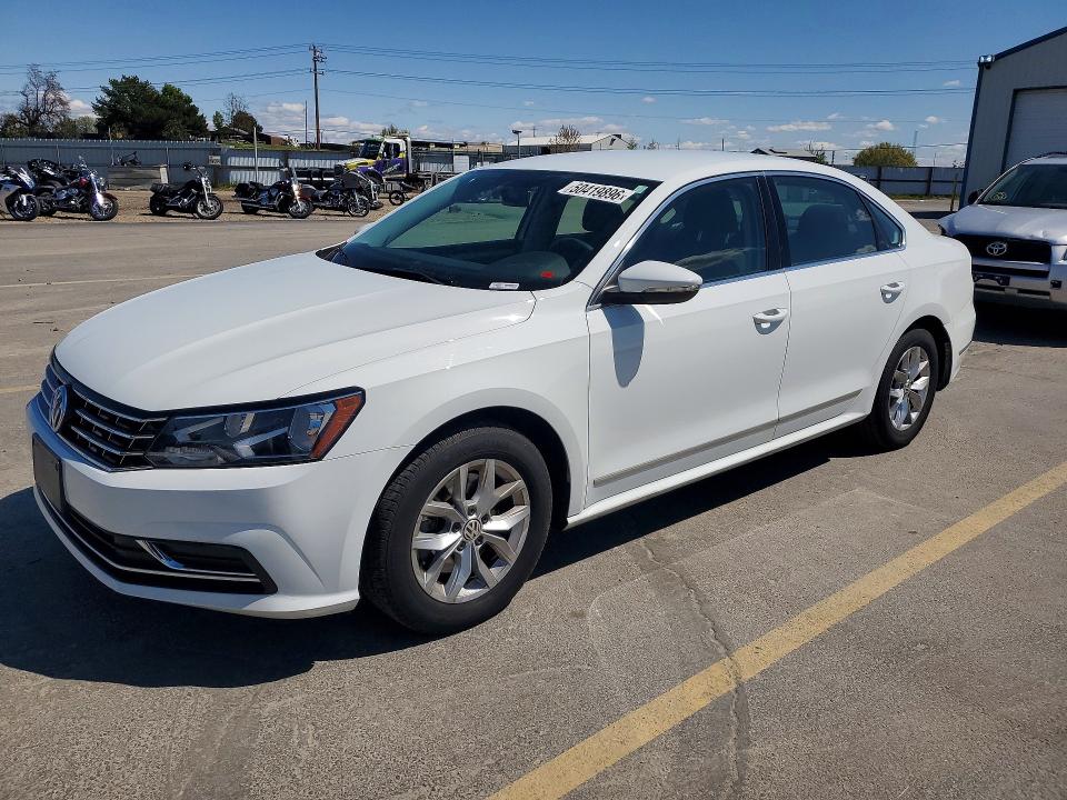Auction sale of the 2016 Volkswagen Passat, vin: 1VWAS7A37GC045765, lot number: 50419896