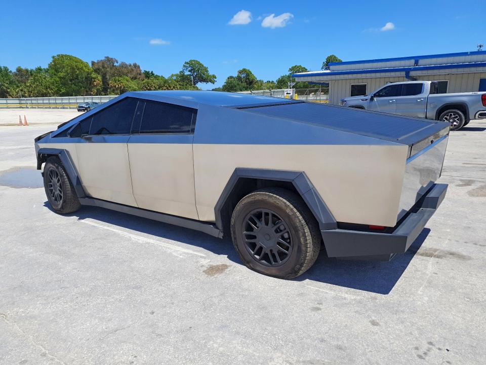 Aukcja sprzedaży 2025 Tesla Cybertruck, vin: 7G2CEHED3SA077646, numer aukcji: 48058226
