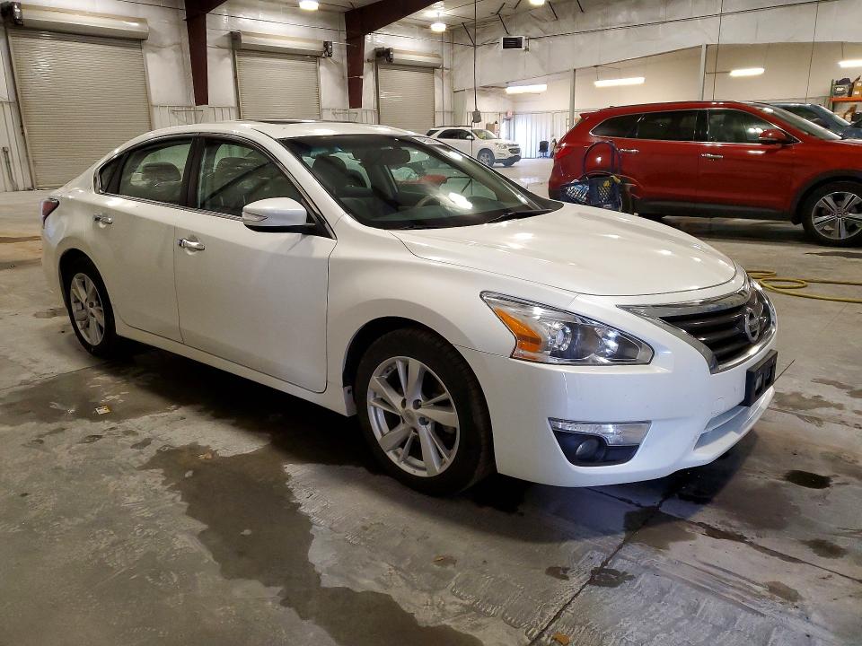 50763616 :رقم المزاد ، 1N4AL3APXFN337091 vin ، 2015 Nissan Altima مزاد بيع