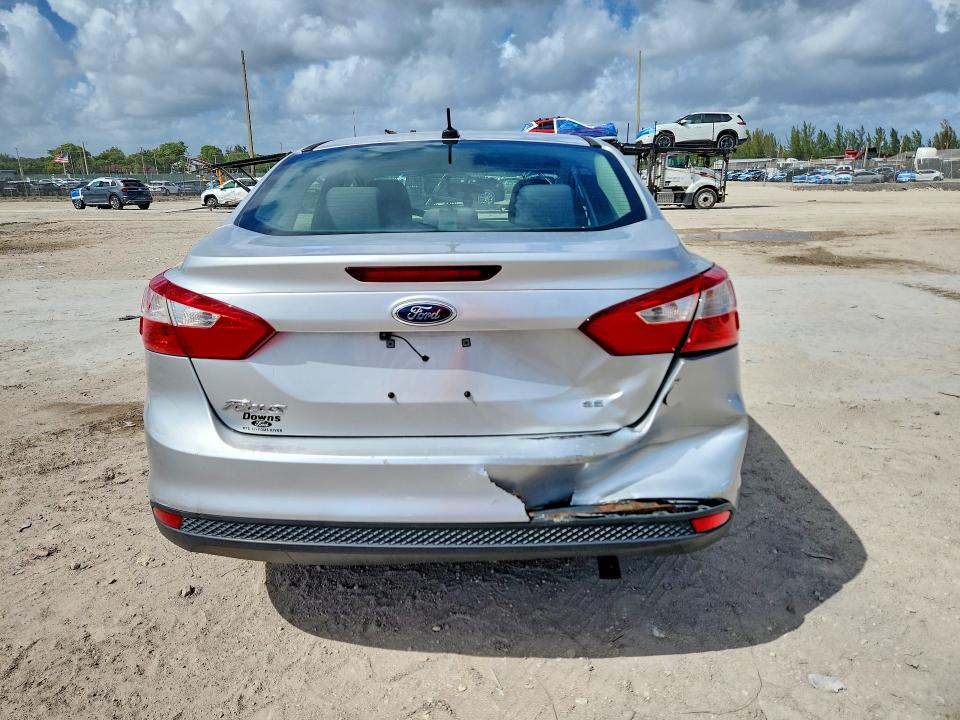 2014 Ford Focus მანქანა იყიდება აუქციონზე, vin: 1FADP3F24EL455064, აუქციონის ნომერი: 48301756