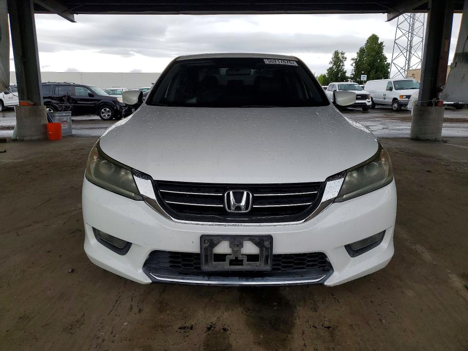 Продажа на аукционе авто 2015 Honda Accord, vin: 1HGCR2F51FA226800, номер лота: 50217676