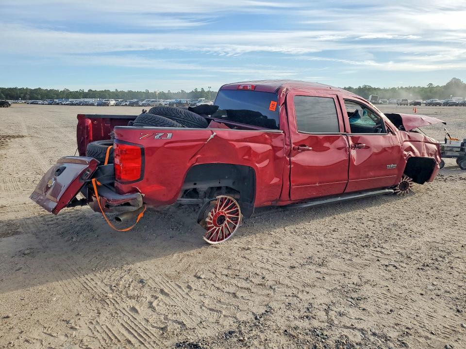 Продажа на аукционе авто 2018 Chevrolet Silverado, vin: 3GCUKREC9JG537868, номер лота: 48823946