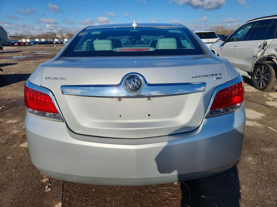 48342176 :رقم المزاد ، 1G4GC5EDXBF348785 vin ، 2011 Buick Lacrosse مزاد بيع