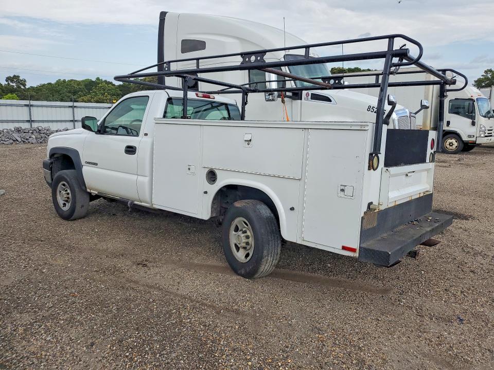 Auction sale of the 2005 Chevrolet Silverado, vin: 1GBHC24U05E188794, lot number: 51784506
