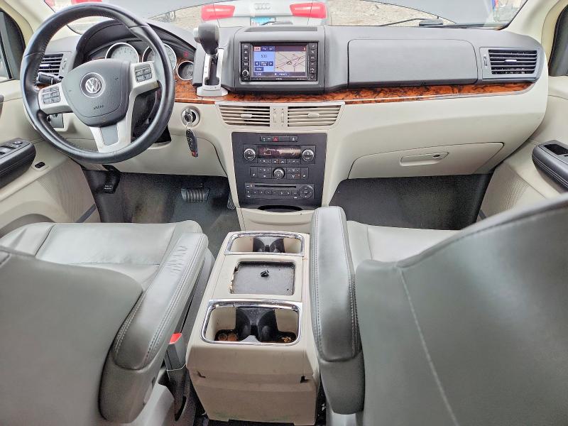 Продажа на аукционе авто 2012 Volkswagen Routan, vin: 2C4RVADG9CR321552, номер лота: 49706056