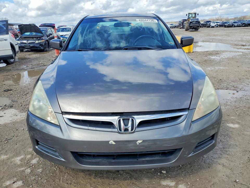2006 Honda Accord მანქანა იყიდება აუქციონზე, vin: 1HGCM66506A064101, აუქციონის ნომერი: 48644136