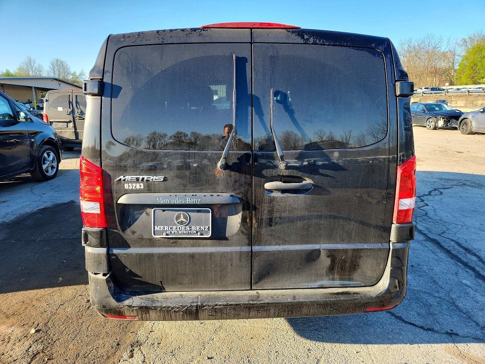 50611726 :رقم المزاد ، WD4PG2EE2J3403283 vin ، 2018 Mercedes Benz Metris مزاد بيع