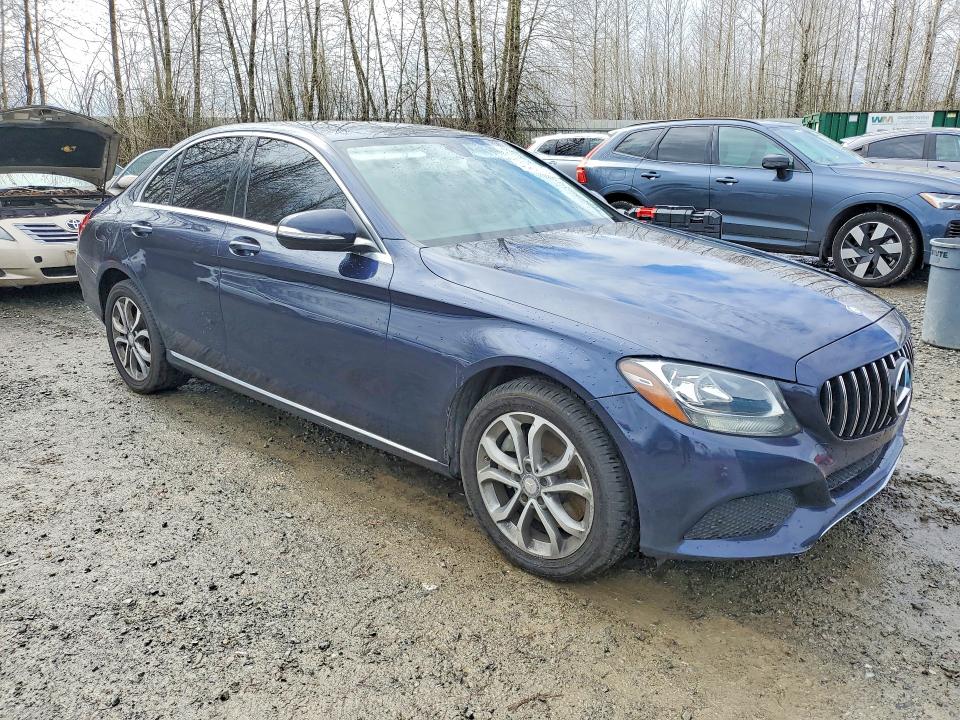 48451286 :رقم المزاد ، 55SWF4KB8FU073740 vin ، 2015 Mercedes-benz C مزاد بيع