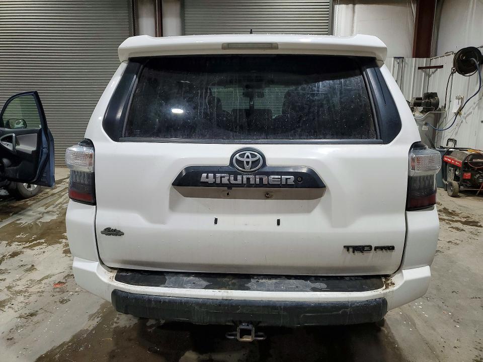 Продажа на аукционе авто 2018 Toyota 4runner, vin: JTEBU5JRXJ5544349, номер лота: 48251016
