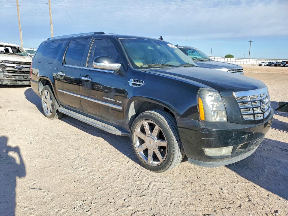 2011 Cadillac Escalade მანქანა იყიდება აუქციონზე, vin: 1GYS3HEF6BR217878, აუქციონის ნომერი: 50919626