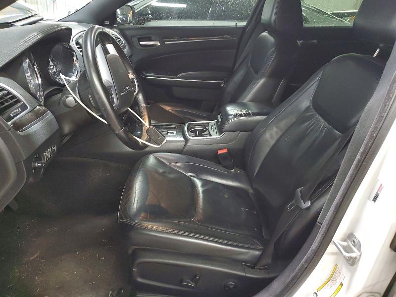 50300486 :رقم المزاد ، 2C3CA5CG0BH579879 vin ، 2011 Chrysler 300 مزاد بيع