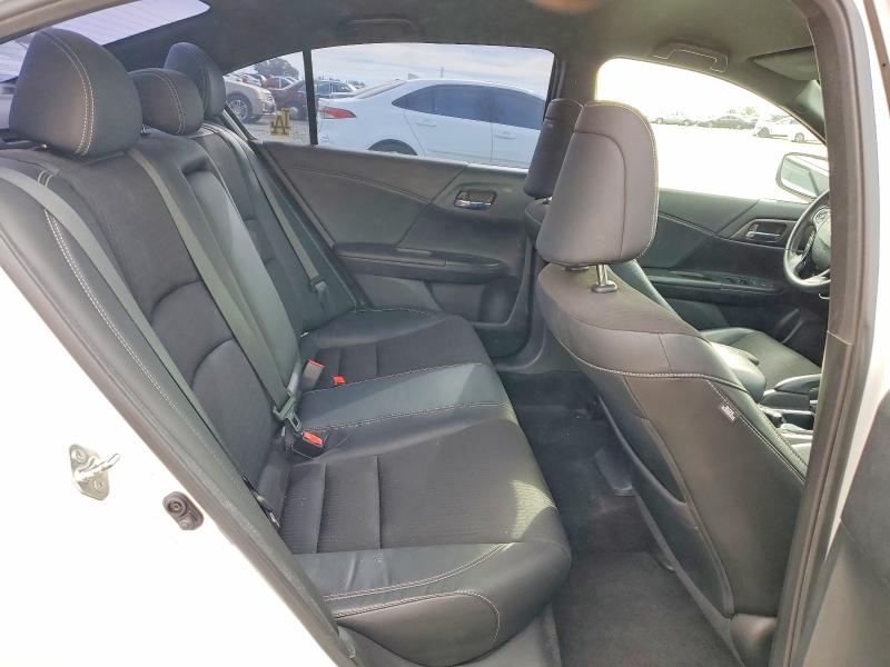 Продаж на аукціоні авто 2016 Honda Accord, vin: 1HGCR2F58GA067713, номер лоту: 49443036