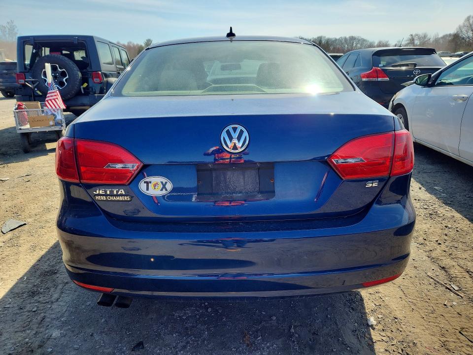 Продаж на аукціоні авто 2014 Volkswagen Jetta, vin: 3VWD17AJ3EM221592, номер лоту: 49165616