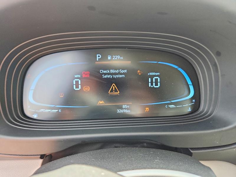 Продажа на аукционе авто 2023 Hyundai Venue, vin: KMHRC8A33PU243550, номер лота: 51178506