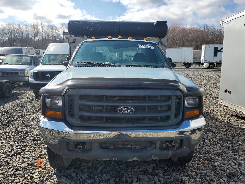 47800576 :رقم المزاد ، 1FDAF56FXYED47731 vin ، 2000 Ford F550 مزاد بيع
