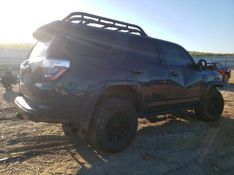 49398366 :رقم المزاد ، JTELU5JR2R6258571 vin ، 2024 Toyota 4runner مزاد بيع
