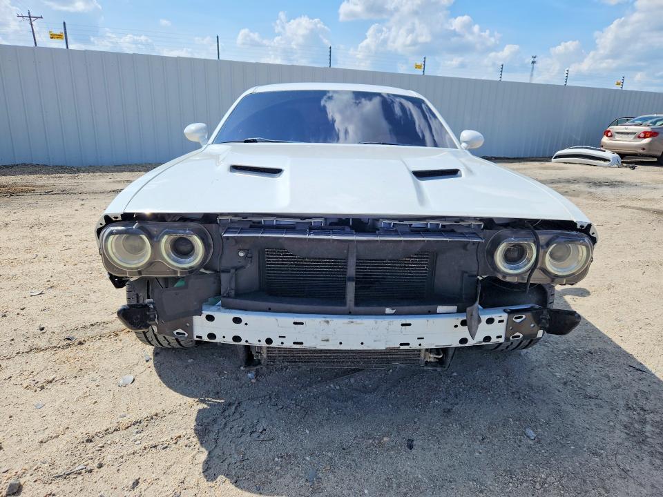 47823786 :رقم المزاد ، 2C3CDZAG5GH352907 vin ، 2016 Dodge Challenger مزاد بيع