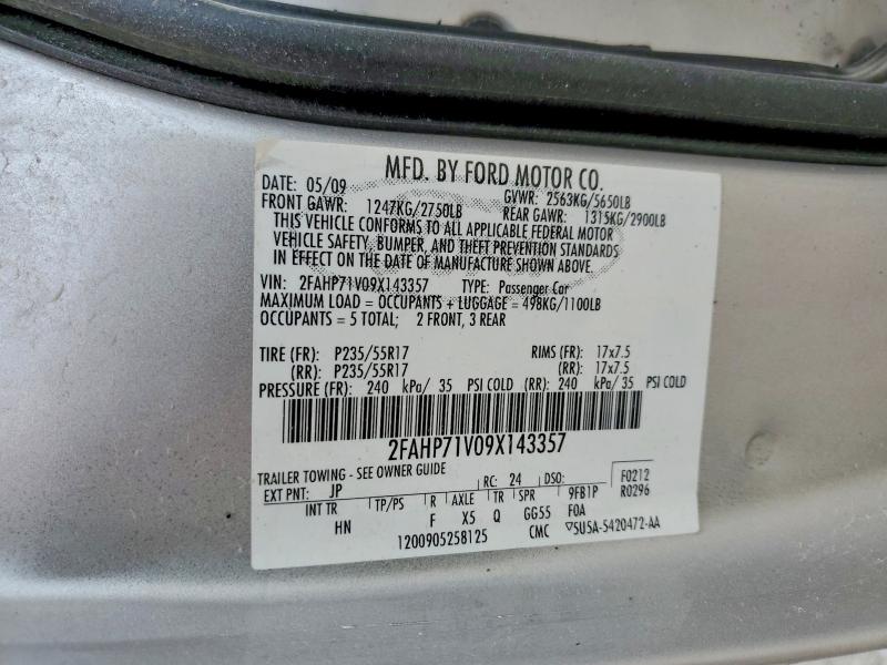 2009 Ford Crown Victoria მანქანა იყიდება აუქციონზე, vin: 2FAHP71V09X143357, აუქციონის ნომერი: 51107956