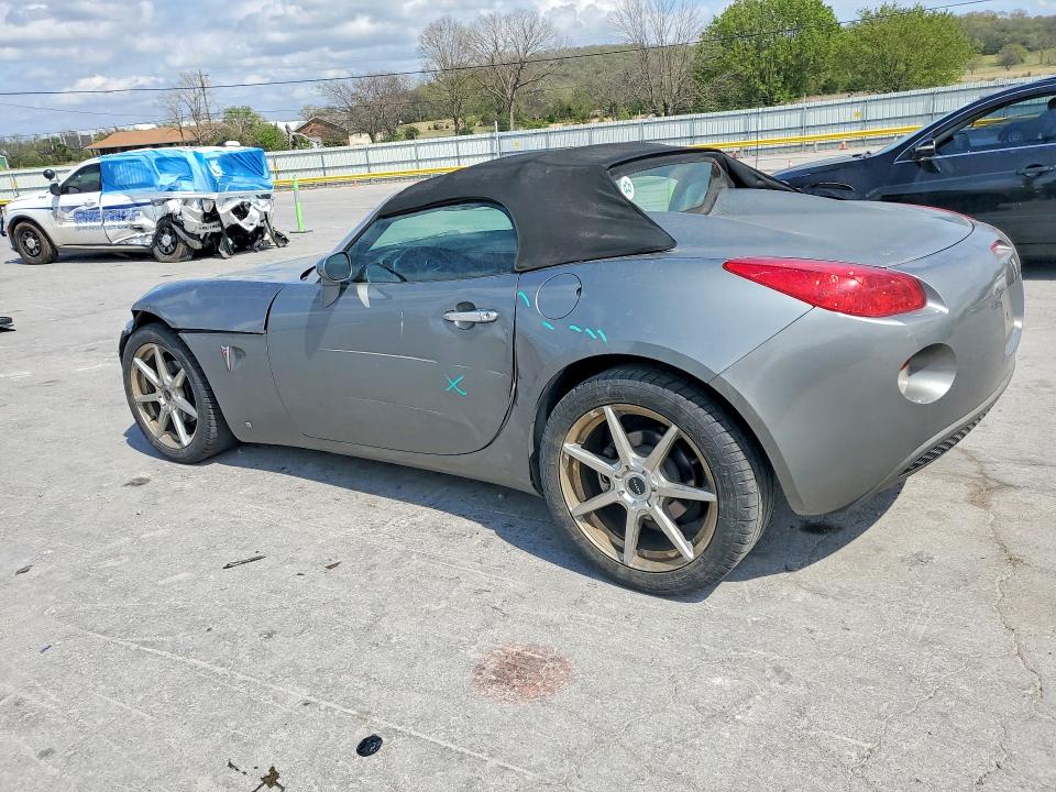 48279926 :رقم المزاد ، 1G2MB33B66Y111872 vin ، 2006 Pontiac Solstice مزاد بيع