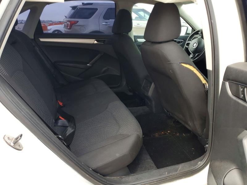 50160466 :رقم المزاد ، 1VWAT7A3XGC048771 vin ، 2016 Volkswagen Passat مزاد بيع