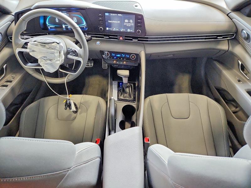 49936856 :رقم المزاد ، KMHLM4DG9SU045428 vin ، 2025 Hyundai Elantra مزاد بيع