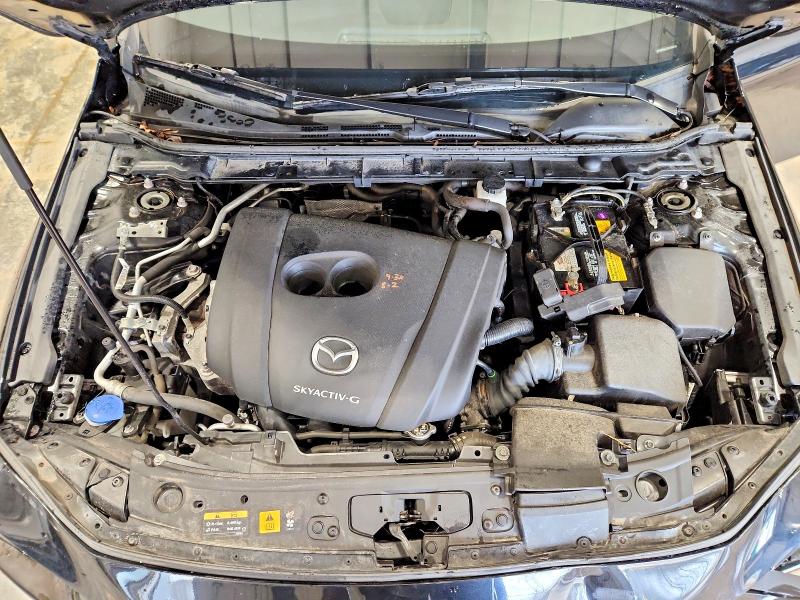 49951996 :رقم المزاد ، JM1BPAKL7M1336729 vin ، 2021 Mazda 3 مزاد بيع