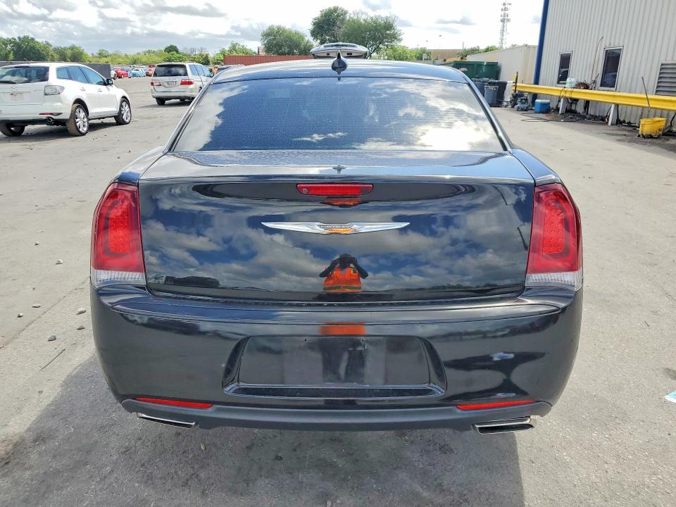 Aukcja sprzedaży 2019 Chrysler 300, vin: 2C3CCABG2KH648060, numer aukcji: 47889106