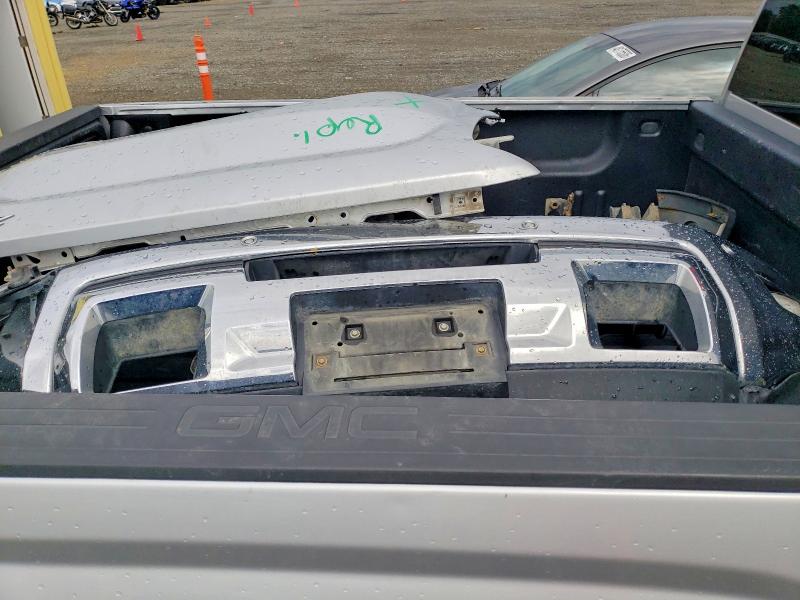 47978056 :رقم المزاد ، 1GT423E8XFF559394 vin ، 2015 Gmc Sierra مزاد بيع