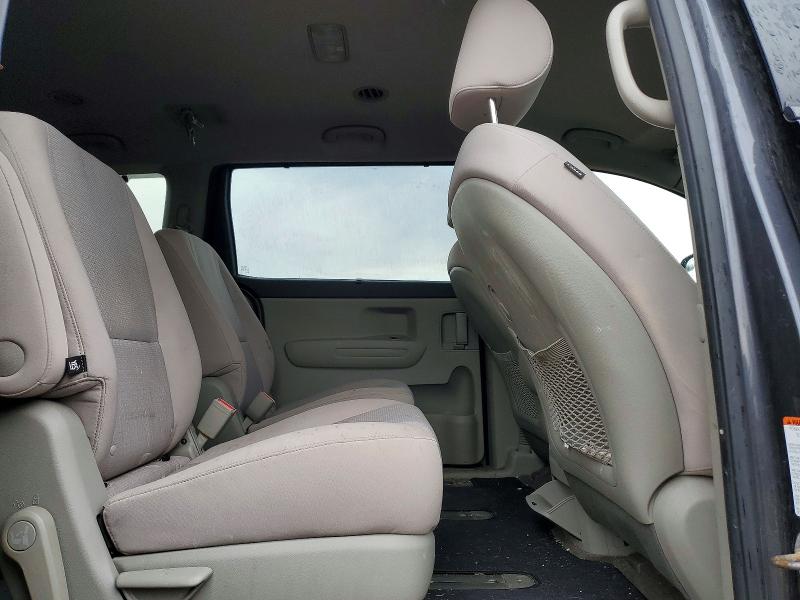 49117586 :رقم المزاد ، KNDMB5C18H6342706 vin ، 2017 Kia Sedona مزاد بيع