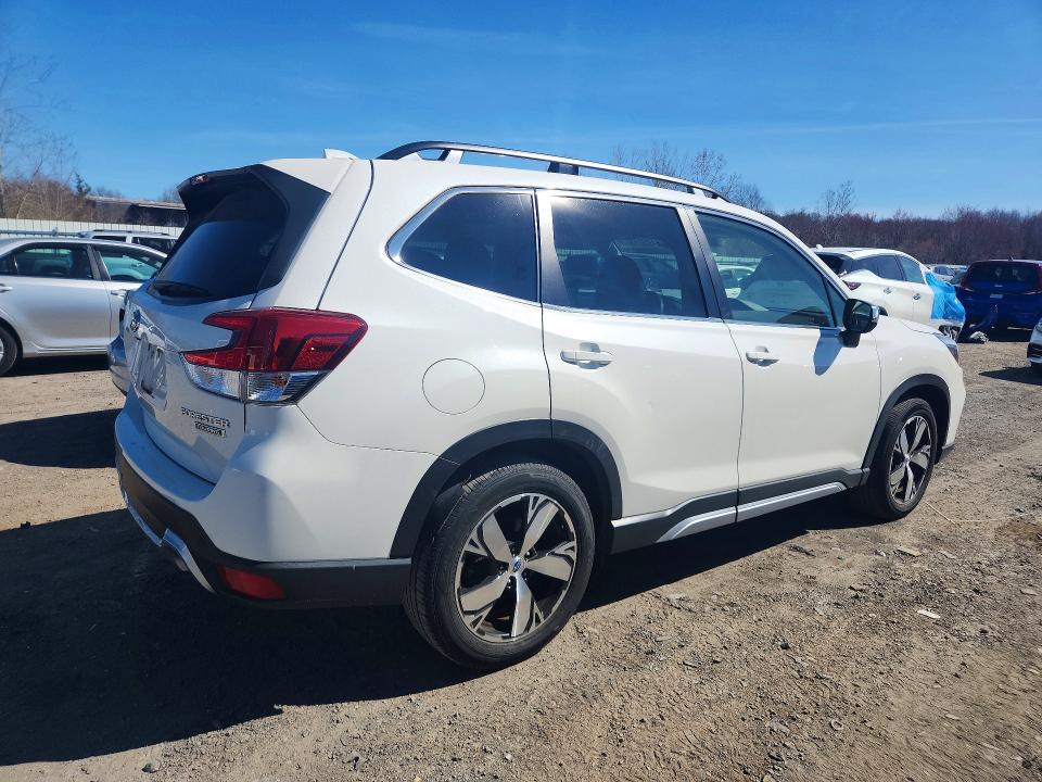 Продажа на аукционе авто 2021 Subaru Forester, vin: JF2SKAXC2MH486702, номер лота: 49321386