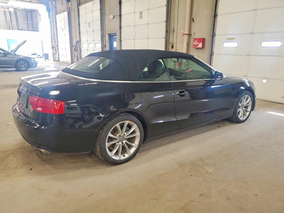 49451856 :رقم المزاد ، WAULFAFH7DN010500 vin ، 2013 Audi A5 مزاد بيع