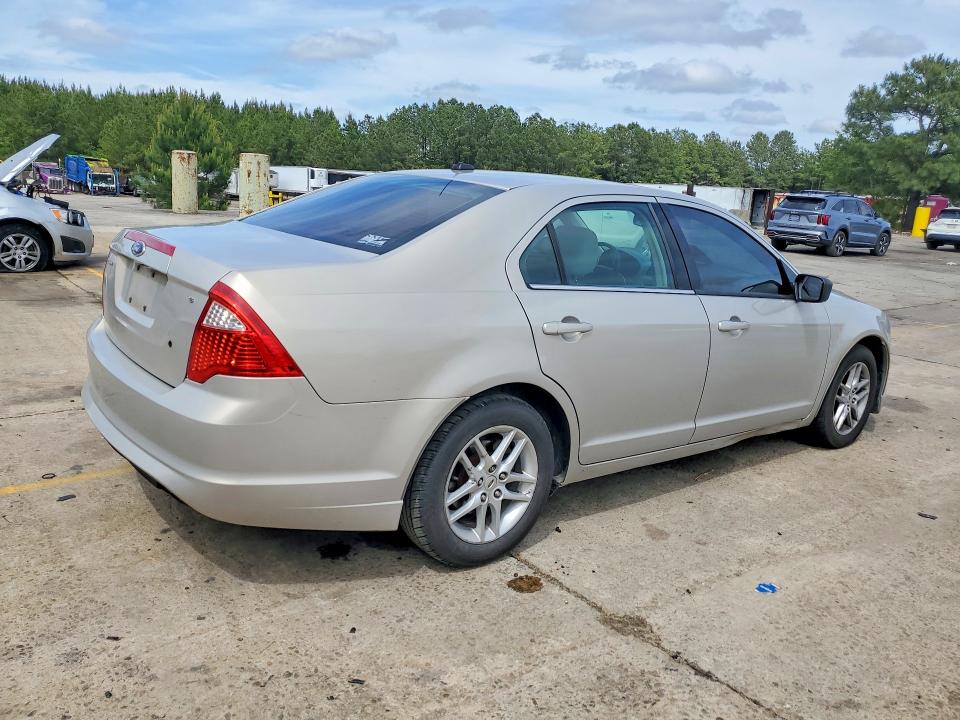 Aukcja sprzedaży 2010 Ford Fusion, vin: 3FAHP0GA5AR268529, numer aukcji: 51592656