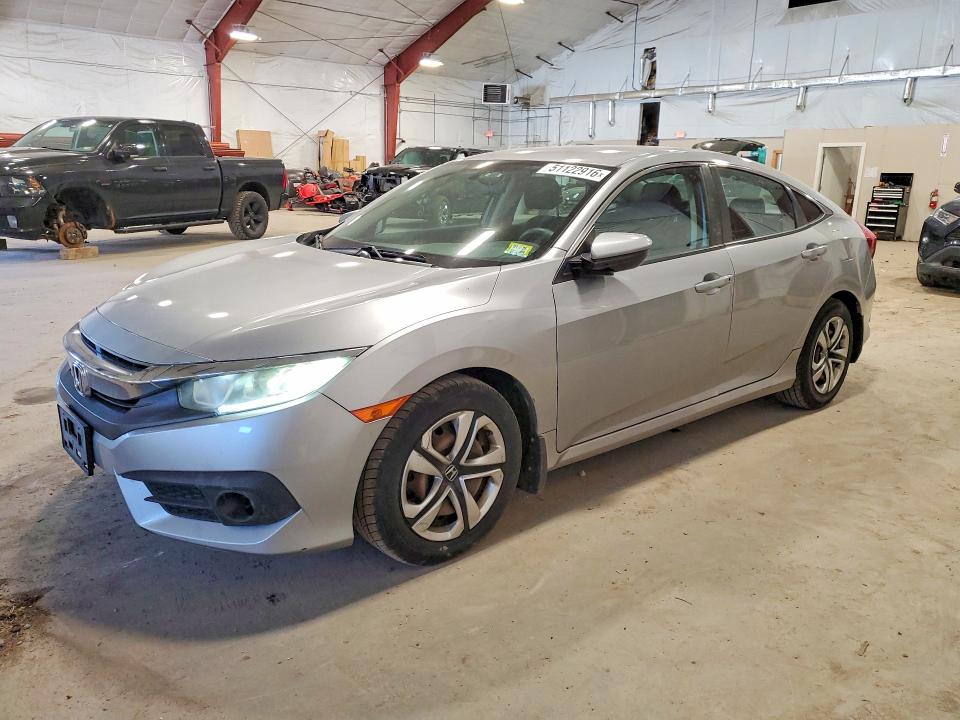51122916 :رقم المزاد ، 19XFC2F53GE211744 vin ، 2016 Honda Civic مزاد بيع