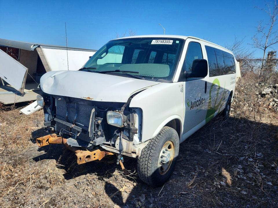 2017 Chevrolet Express G3500 მანქანა იყიდება აუქციონზე, vin: 1GAZGNFGXH1345572, აუქციონის ნომერი: 78748355
