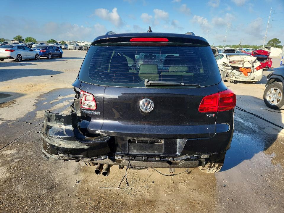 Продажа на аукционе авто 2017 Volkswagen Tiguan, vin: WVGAV7AX6HK018895, номер лота: 51094396