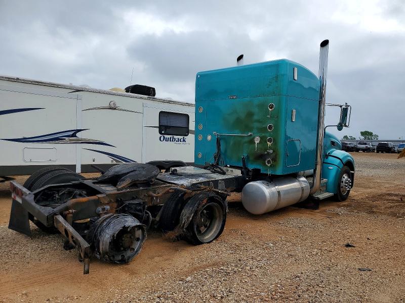 2010 Peterbilt 386 მანქანა იყიდება აუქციონზე, vin: 1XPHD49X4AD105213, აუქციონის ნომერი: 48804686