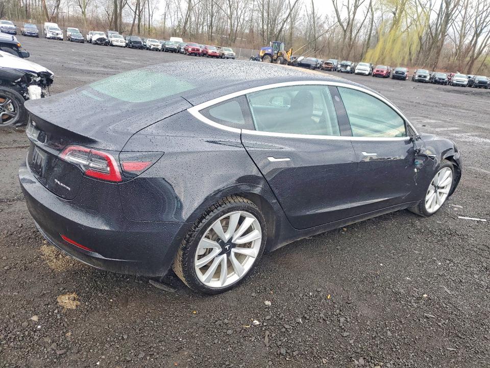 Продаж на аукціоні авто 2018 Tesla Model 3, vin: 5YJ3E1EB2JF071816, номер лоту: 47776816