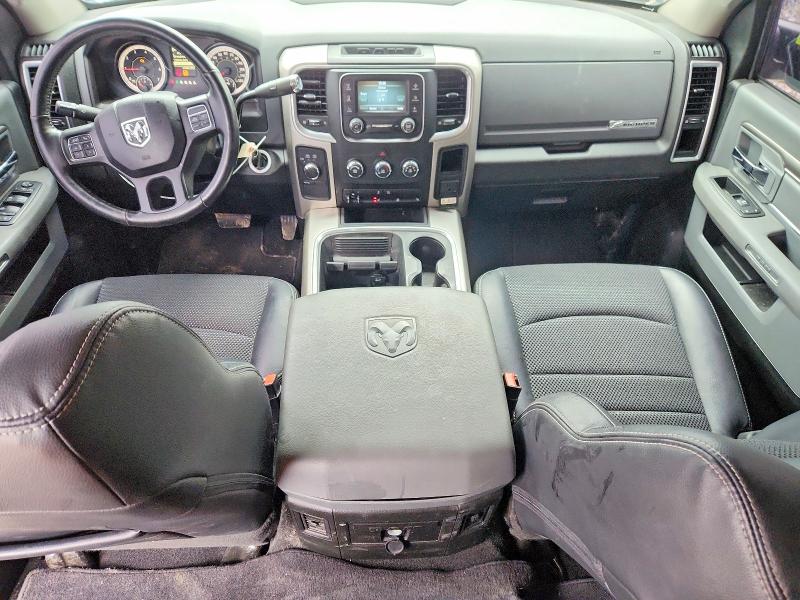 48299486 :رقم المزاد ، 3C6UR5JJ2JG365778 vin ، 2018 Ram 2500 مزاد بيع