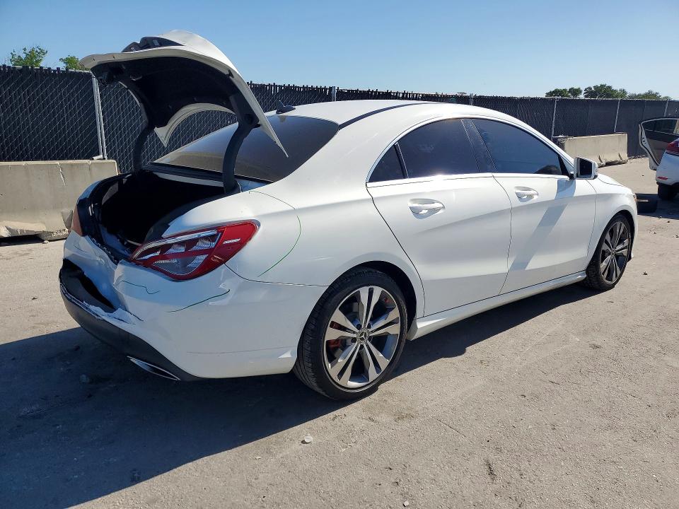 Продажа на аукционе авто 2018 Mercedes-benz Cla, vin: WDDSJ4EB5JN654607, номер лота: 50479416