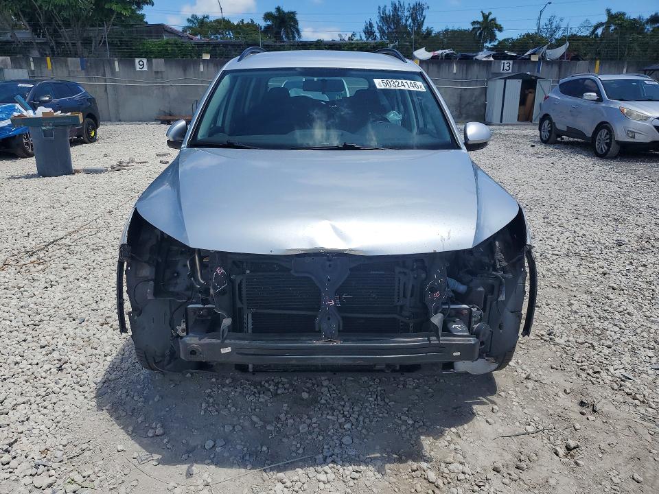 2018 Volkswagen Tiguan Limited მანქანა იყიდება აუქციონზე, vin: WVGBV7AX6JK000164, აუქციონის ნომერი: 50324146