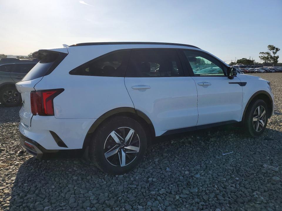 Продажа на аукционе авто 2022 Kia Sorento, vin: 5XYRL4LC2NG105183, номер лота: 49684686