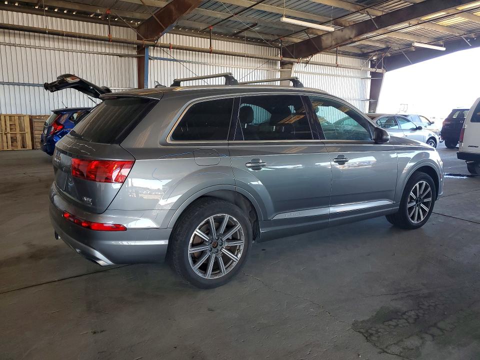 Продажа на аукционе авто 2017 Audi Q7, vin: WA1LAAF78HD035503, номер лота: 48808546