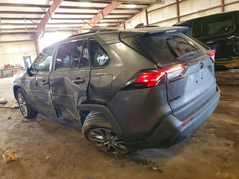 50366586 :رقم المزاد ، 2T3A1RFV9NC295130 vin ، 2022 Toyota Rav4 Automatic 4wd مزاد بيع