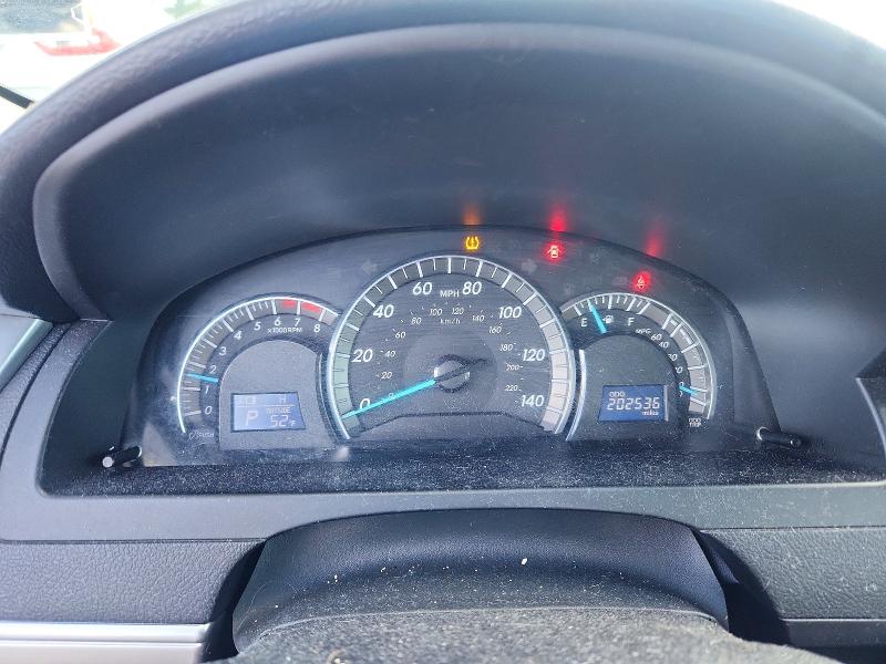 48933656 :رقم المزاد ، 4T1BF1FK1CU124230 vin ، 2012 Toyota Camry مزاد بيع