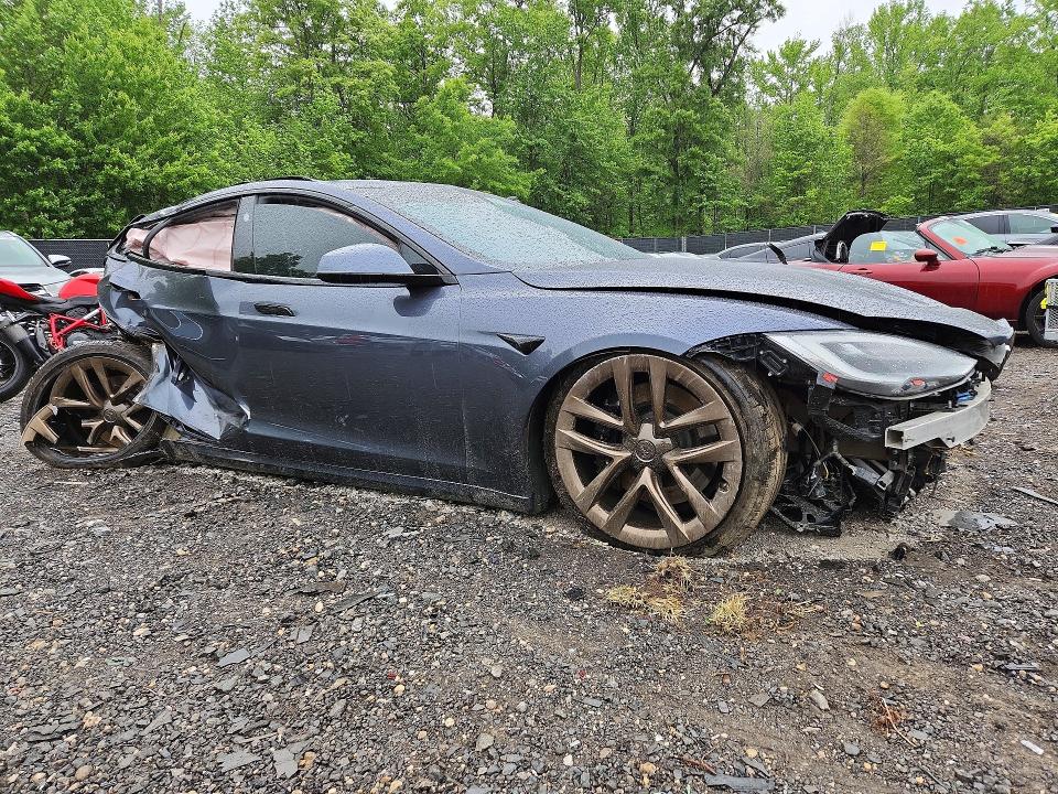 Продажа на аукционе авто 2021 Tesla Model S, vin: 5YJSA1E65MF447066, номер лота: 51102466