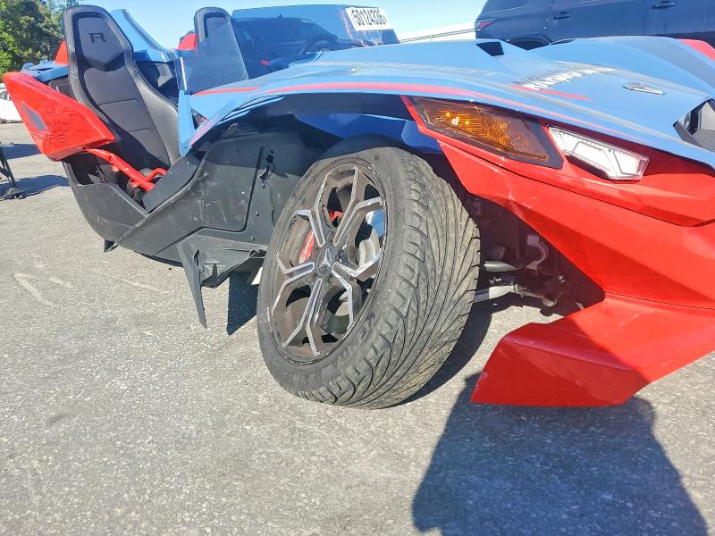 50124336 :رقم المزاد ، 57XAARHB5S8167218 vin ، 2025 Polaris Slingshot مزاد بيع