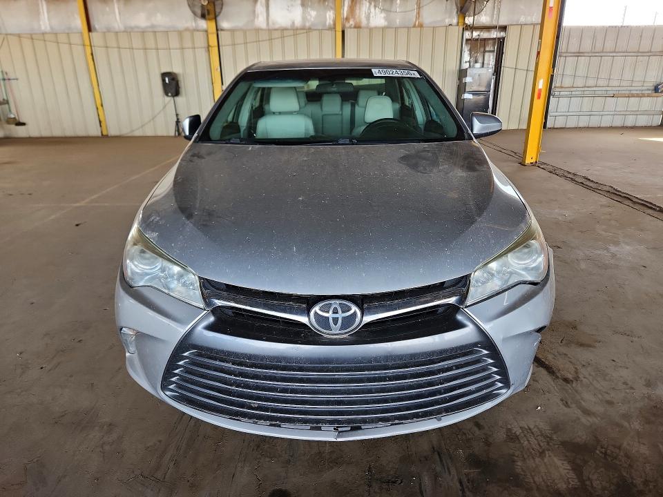 2016 Toyota Camry მანქანა იყიდება აუქციონზე, vin: 4T4BF1FKXGR559324, აუქციონის ნომერი: 49024356